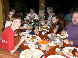 More dinner at La Lunita