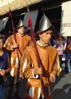 parade 3